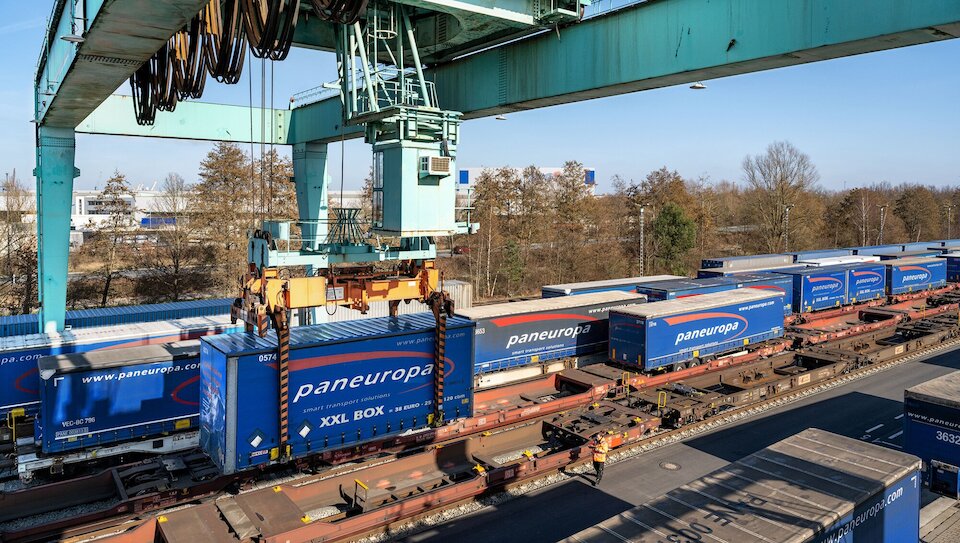 High volume transport