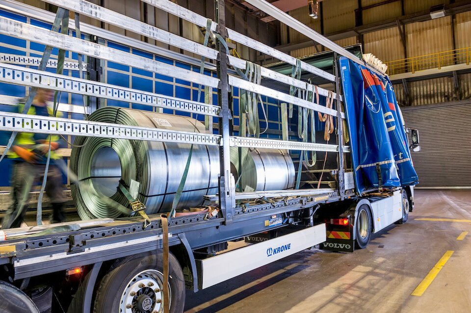 Coil transport